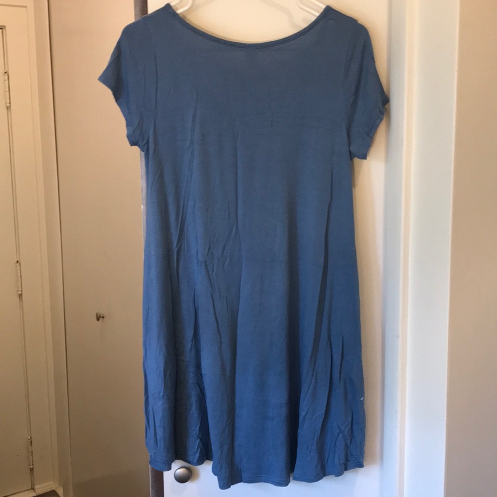 Blue Dress - Picture 3 of 4